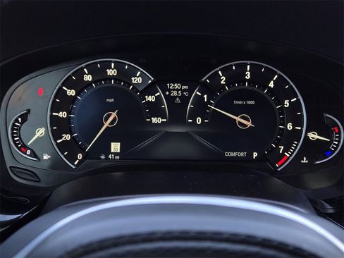 Used 2019 BMW 540i xDrive w/ M Sport Package image 6