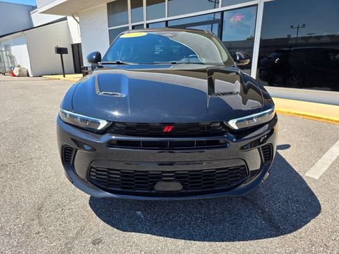 Used 2024 Dodge Hornet R/T Plus AWD/4WD image 4
