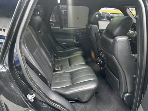 Used 2016 Land Rover Range Rover Supercharged image 17