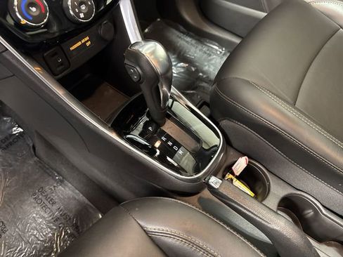 Certified 2020 Chevrolet Trax Premier FWD image 21