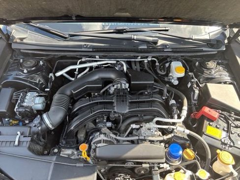 Used 2023 Subaru Crosstrek 2.5i Limited image 11