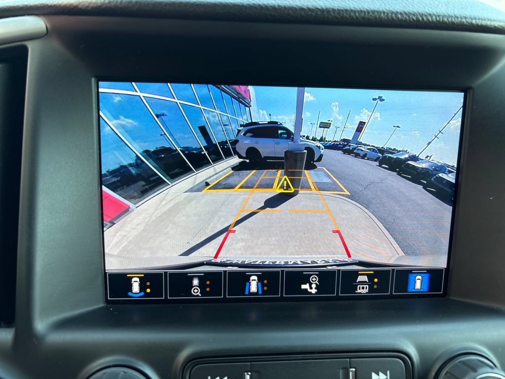 Used 2022 GMC Terrain AT4 w/ Infotainment Package II AWD/4WD image 20