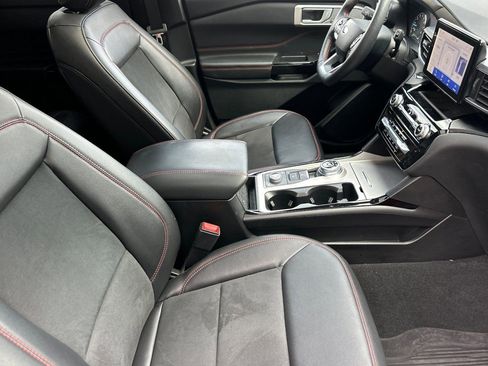 Used 2023 Ford Explorer ST-Line w/ Class IV Trailer Tow Package image 29