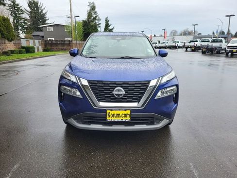 Used 2023 Nissan Rogue SV image 9