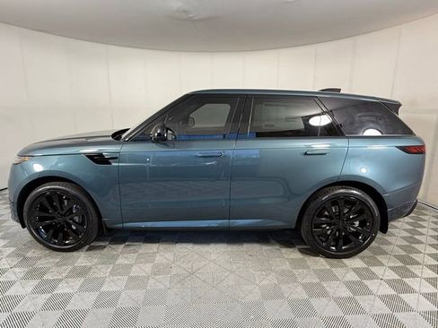 New 2026 Land Rover Range Rover Sport Dynamic SE AWD/4WD image 3