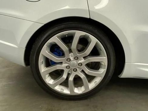 Used 2019 Land Rover Range Rover Sport Supercharged AWD/4WD image 18