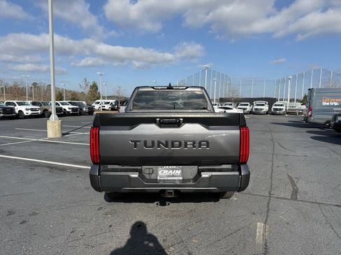 Used 2022 Toyota Tundra SR5 image 6