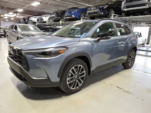 New 2026 Toyota Corolla Cross XLE image 2