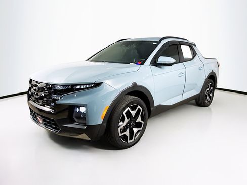 Used 2023 Hyundai Santa Cruz Limited AWD/4WD image 4