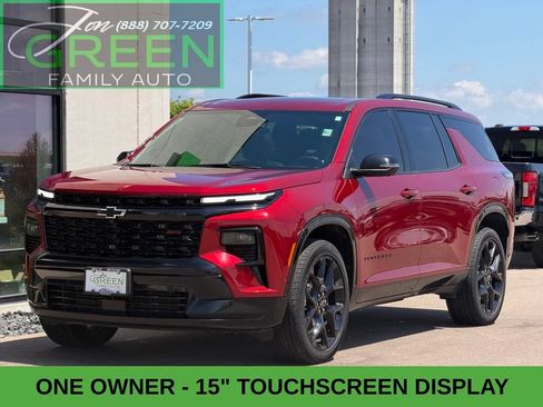 Used 2024 Chevrolet Traverse RS w/ LPO, Floor Liner Package AWD/4WD image 1