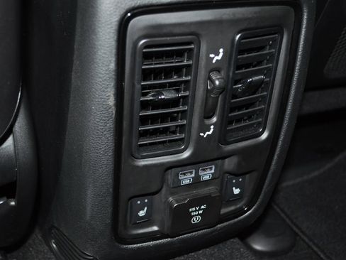 Used 2024 Dodge Durango R/T image 19