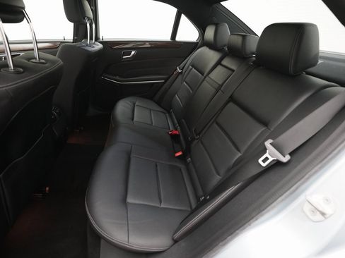 Used 2015 Mercedes-Benz E 350 4MATIC Sedan image 17
