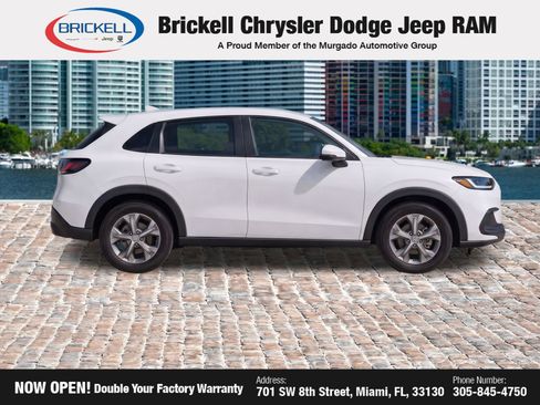 Used 2024 Honda HR-V LX image 8