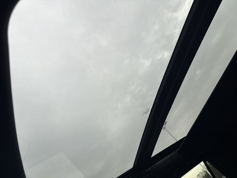 New 2026 Ford Expedition Max Platinum image 31