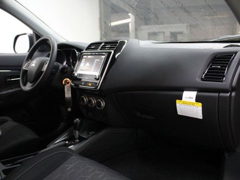 New 2026 Mitsubishi Outlander Sport ES image 17