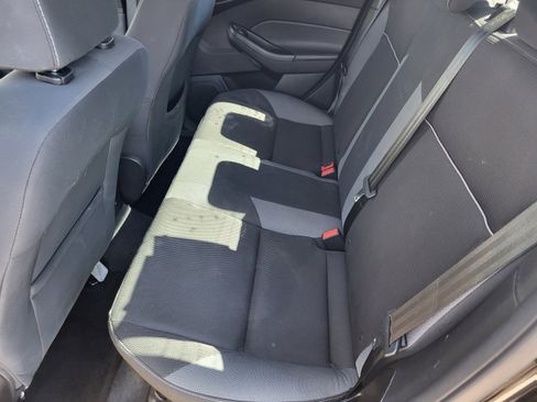 Used 2014 Ford Focus SE image 17