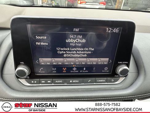 Used 2023 Nissan Rogue SV image 19