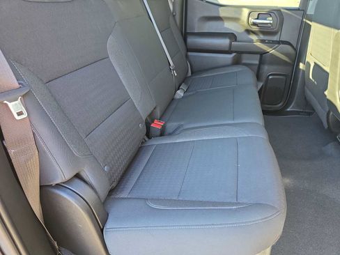 Used 2022 Chevrolet Silverado 1500 Custom image 16