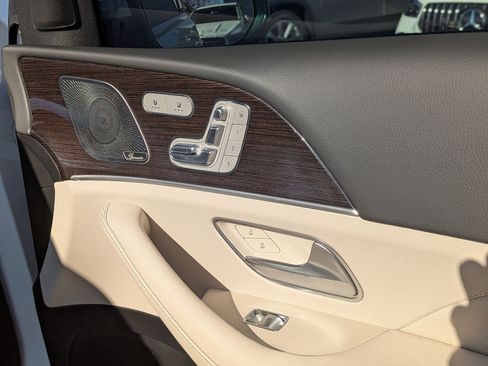 Certified 2024 Mercedes-Benz GLE 450 4MATIC image 39