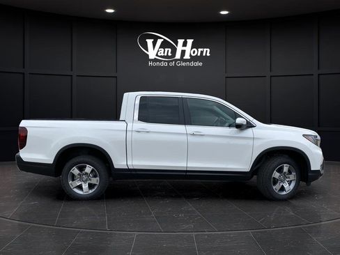 New 2026 Honda Ridgeline RTL image 2