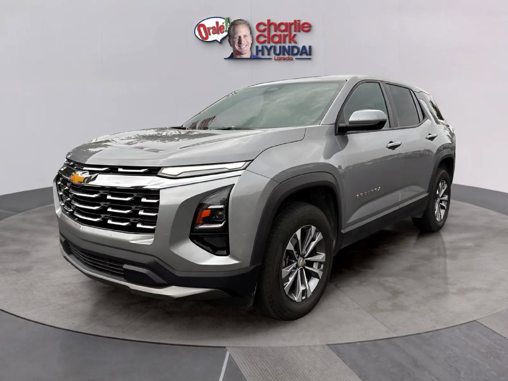 Used 2026 Chevrolet Equinox LT AWD/4WD image 1