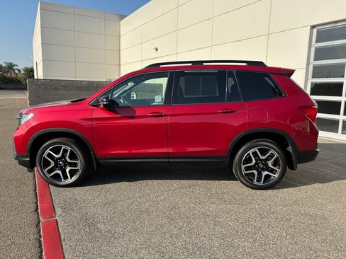 Used 2023 Honda Passport Elite image 8