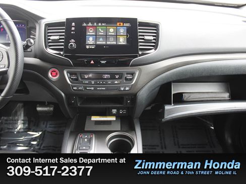 Certified 2022 Honda Passport TrailSport image 18