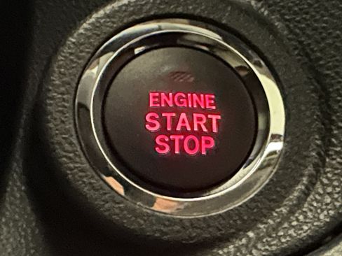 Certified 2024 Subaru Outback Touring XT image 32