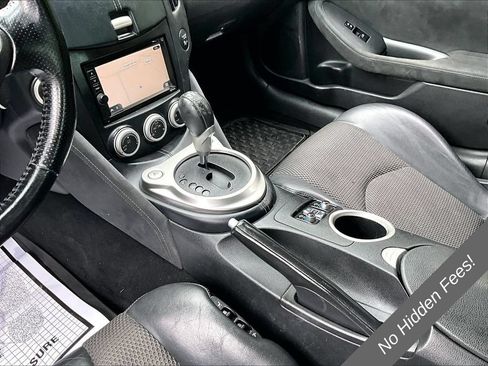 Used 2014 Nissan 370Z Touring w/ Sport Package RWD image 12