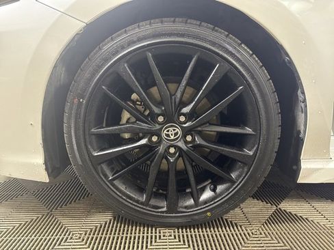 Used 2021 Toyota Camry XSE w/ Navigation Package image 10