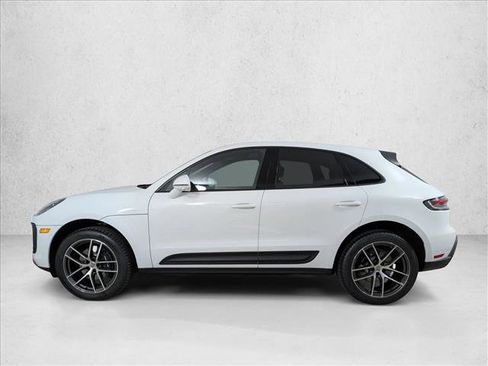 New 2026 Porsche Macan image 13