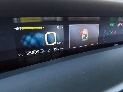 Used 2020 Toyota Prius Prime XLE FWD image 9