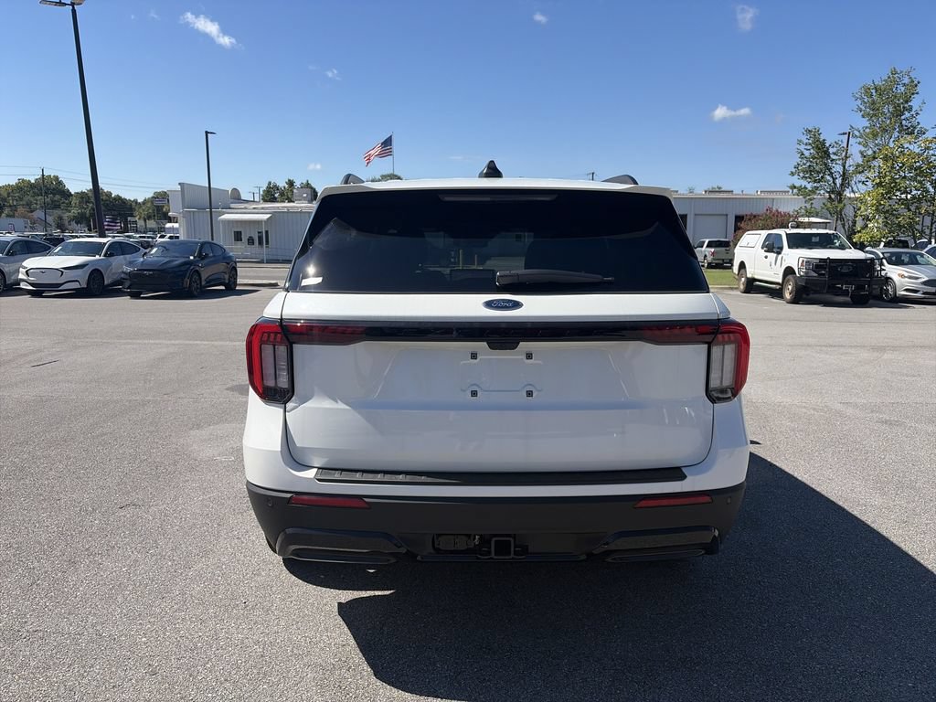 New 2026 Ford Explorer ST-Line w/ ST-Line Street Pack RWD image 6