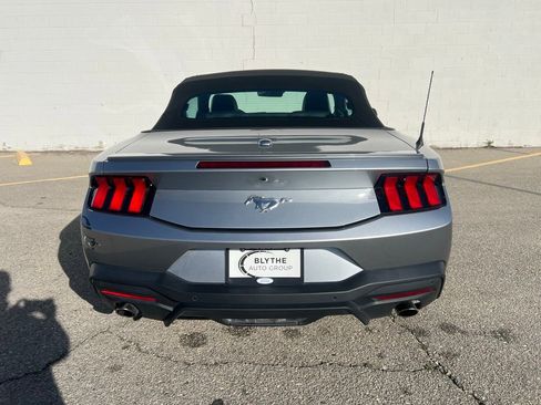 Used 2024 Ford Mustang Premium image 4