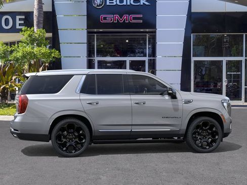 New 2026 GMC Yukon Denali w/ Denali Reserve Package AWD/4WD image 5