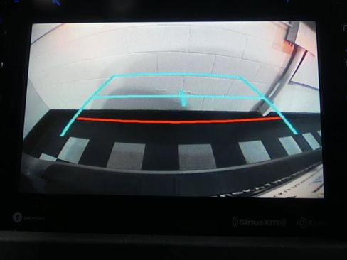 Used 2018 Toyota Sienna XLE Premium w/ Cargo Management Package image 13