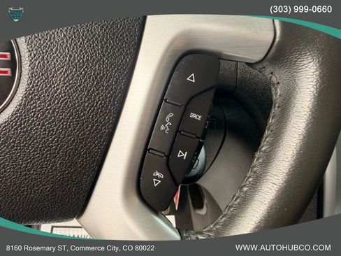 Used 2012 GMC Acadia SLE image 18