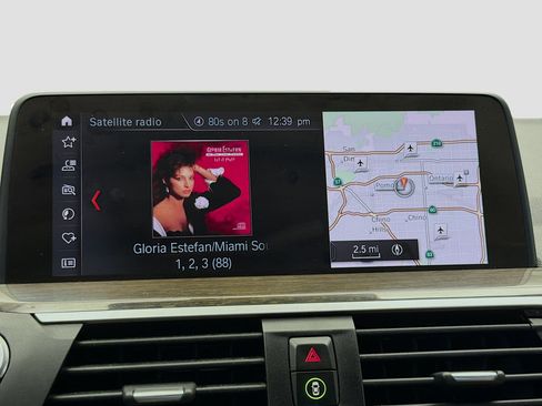 Used 2019 BMW X3 sDrive30i w/ Premium Package image 9