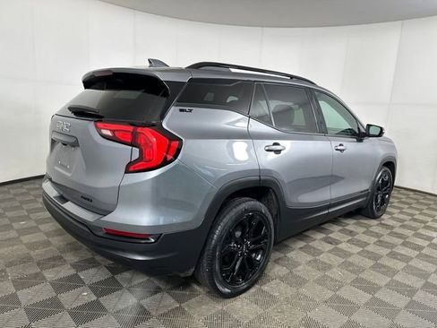Used 2020 GMC Terrain SLT w/ Preferred Package image 3
