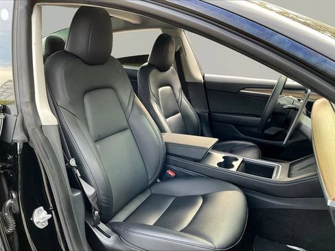Used 2023 Tesla Model 3 Standard Range RWD image 28
