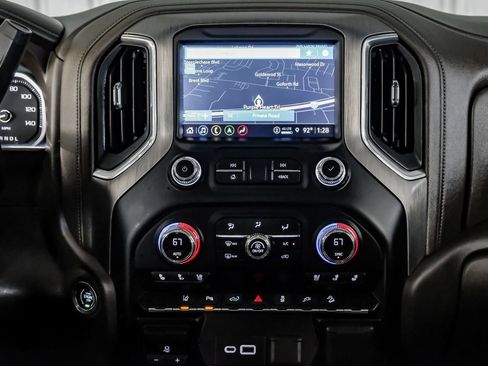 Used 2022 GMC Sierra 2500 Denali AWD/4WD image 26