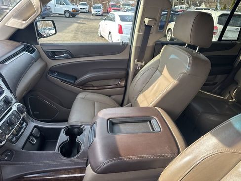 Used 2018 Chevrolet Tahoe LT image 28