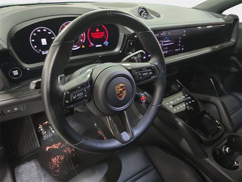 Used 2024 Porsche Cayenne Turbo GT image 16
