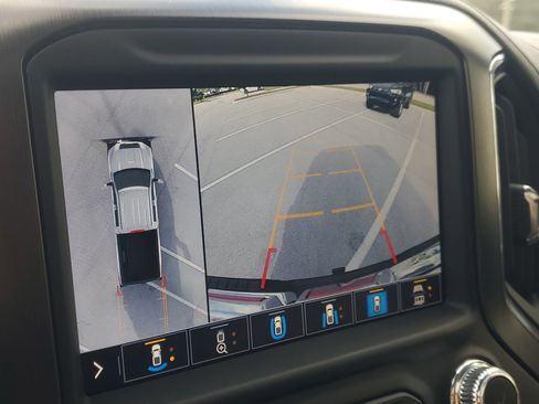 Used 2023 GMC Sierra 2500 AT4 w/ AT4 Preferred Package image 27