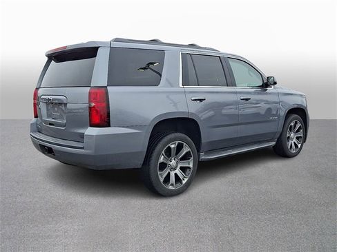 Used 2019 Chevrolet Tahoe LS w/ Enhanced Driver Alert Package image 4