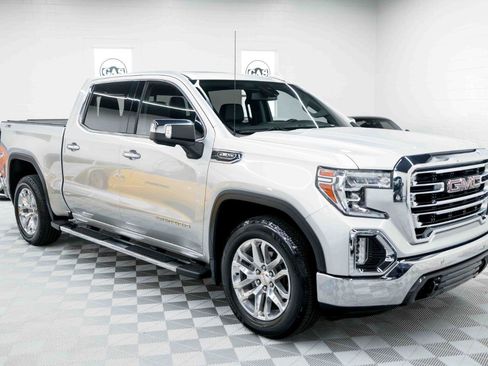 Used 2022 GMC Sierra 1500 SLT w/ SLT Premium Plus Package AWD/4WD image 6
