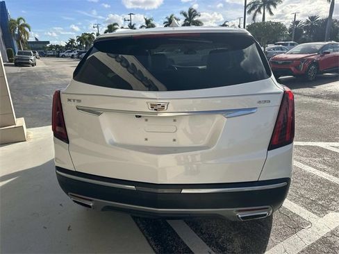 Used 2020 Cadillac XT5 Premium Luxury image 7
