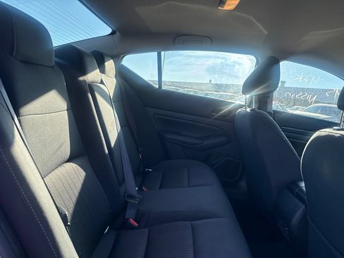 Certified 2025 Nissan Altima 2.5 SV FWD image 23