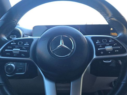 Used 2019 Mercedes-Benz A 220 A 220 4MATIC AWD 4dr Sedan image 19