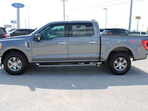 Used 2021 Ford F150 XLT w/ Equipment Group 302A High AWD/4WD image 9
